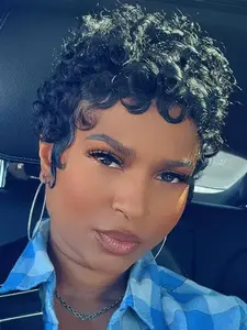 Curly Pixie Wig for Women, Synthetic Hair Wigs, Kinky Curly Wig, Natural Wavy Look, Short Curly Layered Design, Perfect for Daily Wear & Events