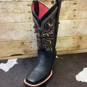 Quincy Women’s boots Square Toe