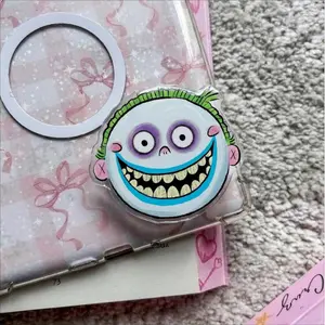 Vintage Nightmare Before Christmas Shock MagSafe Phone Grip, Tim Burton Aesthetic Griptok, Classic Movie Character Phone Stand, Oogie Boogie Henchman Accessory, Retro Horror Fan Gif