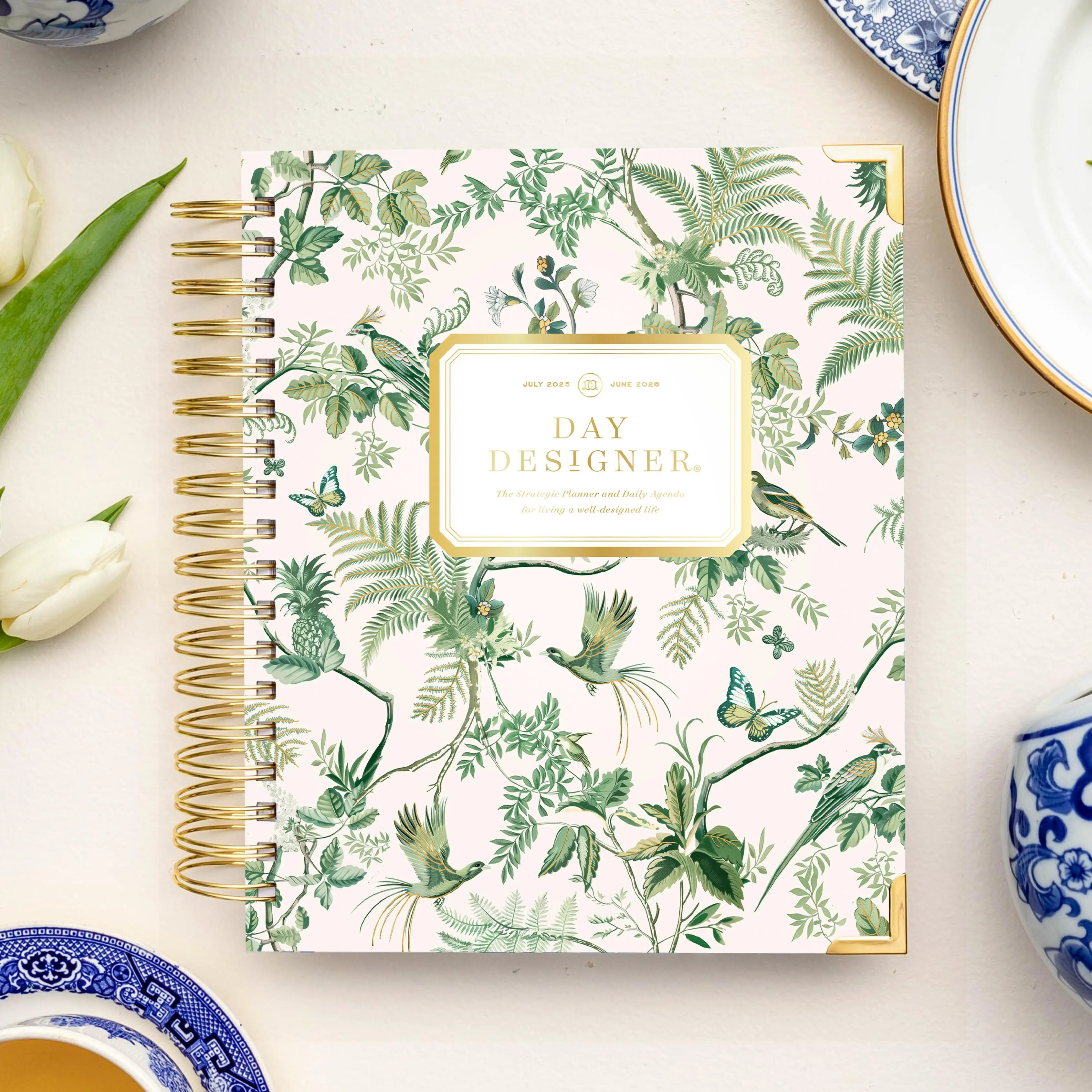 2025-26 Daily Planner: Vintage Garden