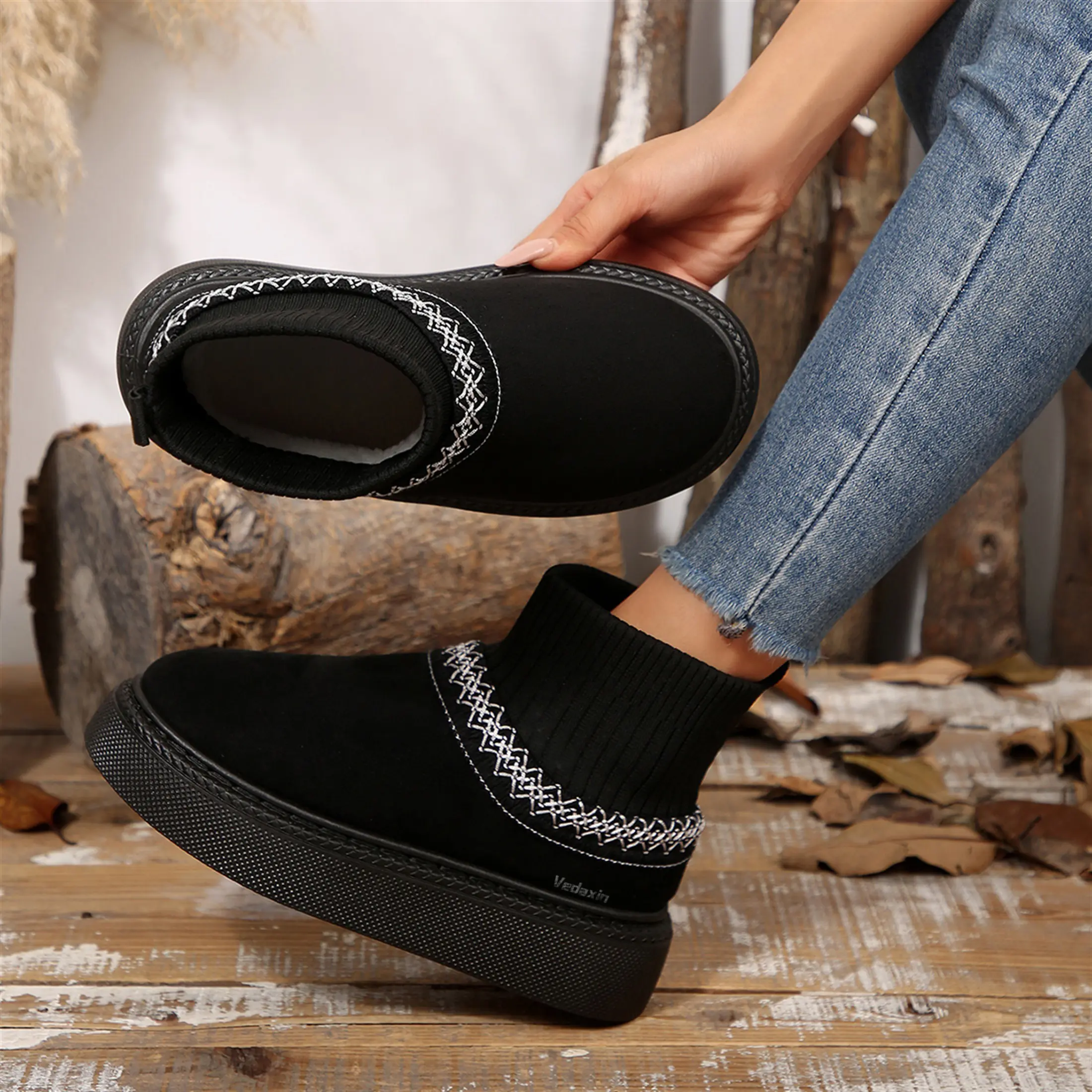 Women's Cushioned Boots Fuzzy Slip On Winter Warm Plush Fleece Lined Braided Slippers Platform Indoor Outdoor Shoes Foot Booties