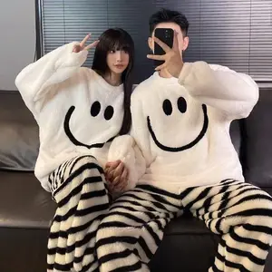 Unisex Casual Style Cartoon Embroidered Pajama Set, Polyester Crew Neck Long Sleeve Pullover Top and Regular Fit Pants, Fall/Winter Warm Fleece Home Wear Sleepwear Set with Slight Stretch Knit Fabric