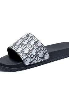 New High-End Home Slip-On Shoes, Comfortable Lightweight One-Piece Sandals, Men's Casual Footwear, Trendy and Stylish Design, Slipper Shoes