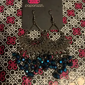 Paparazzi Earrings and necklaces with Intricate Design