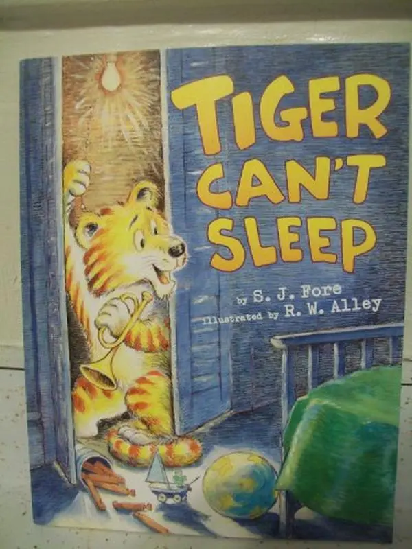 USED Book - Tiger Can't Sleep by S. J. Fore (Paperback) - english
