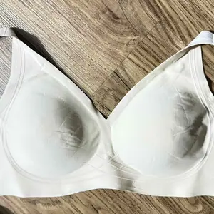 OEAK Women's Jelly Seamless Bras Deep V Wireless Plus Size Full Coverage Comfort Bras No Underwire Bra Soft Breathable Sleep Bralettes