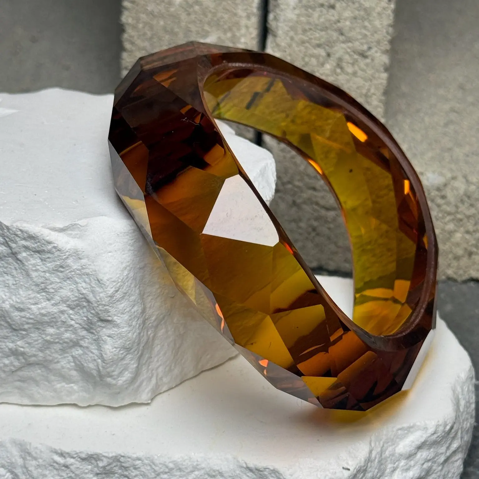 Lowkey Clear Bangle 7"