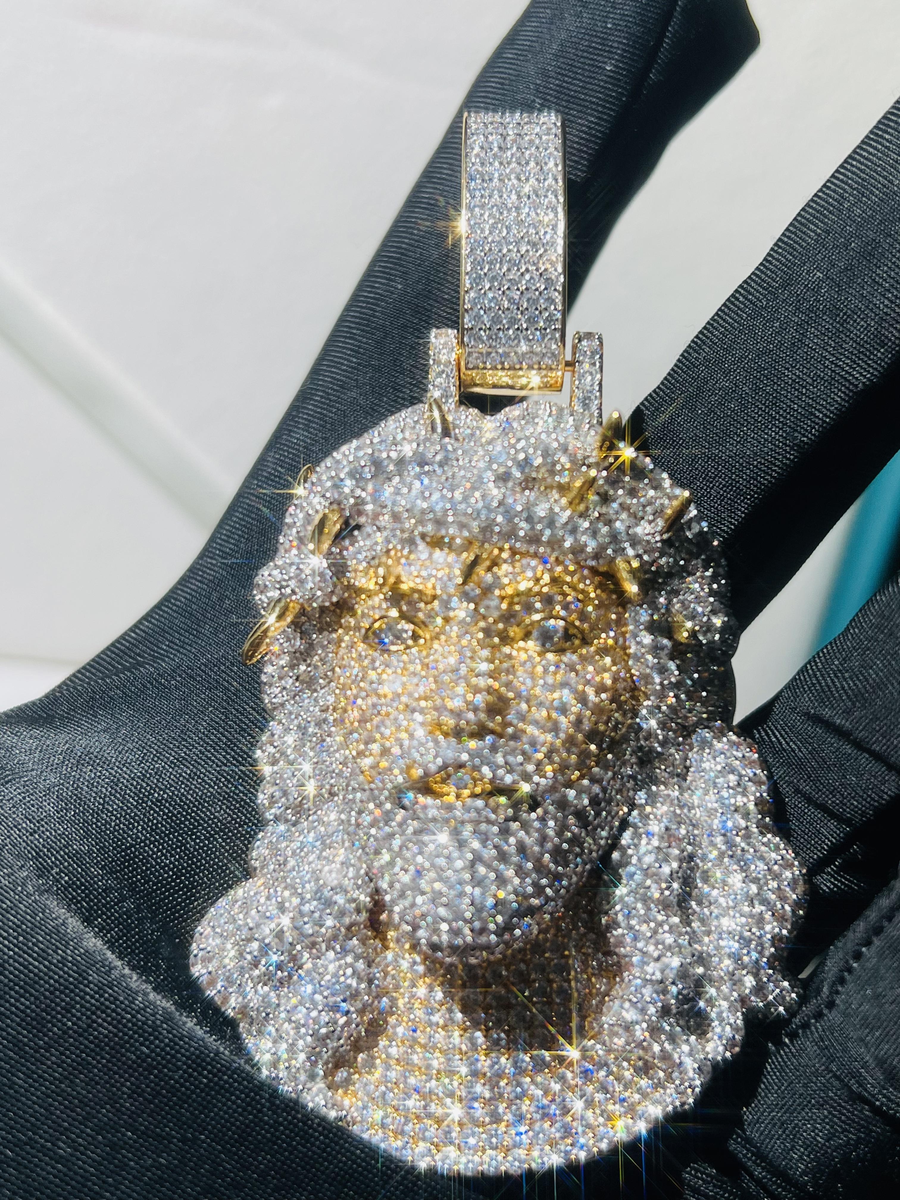 Custom pendant chilled hip-hop Jesus accessory mixed color high-grade glory hip-hop hoarfrost pendant fashionable men's VVS diamond Jesus pendant, gift for friends and family, anniversary gift, birthday giftFree Shipping+7-15 Day Delivery