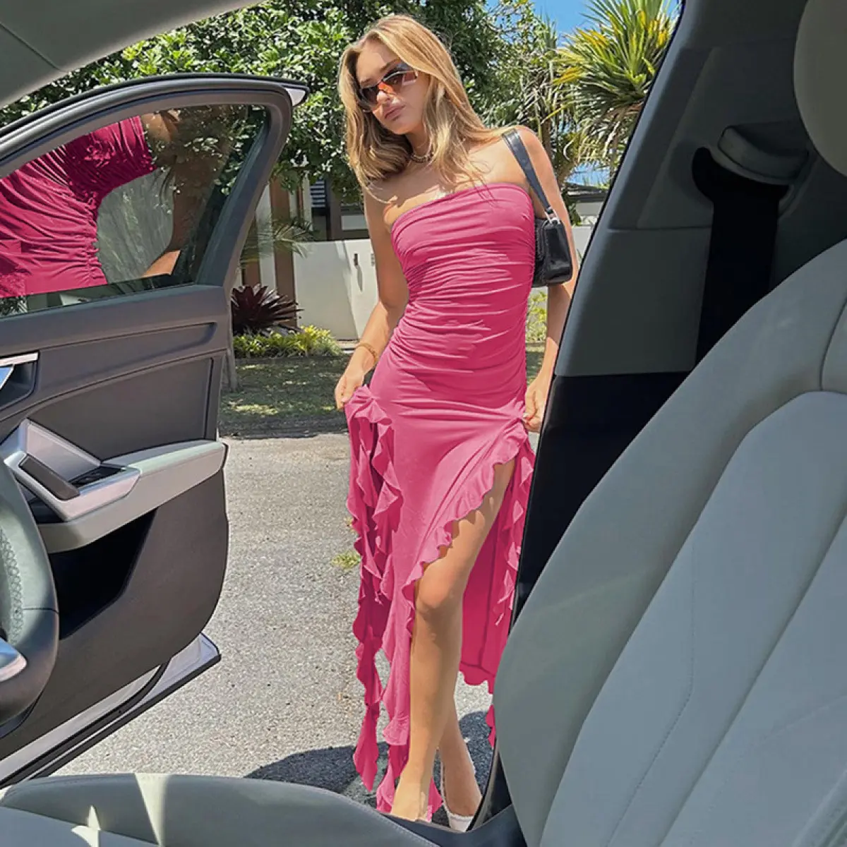Summer 2025 Jellyfish Lace Off-Shoulder Dress - Pink Sexy Y2K Ruffle Mini Dress for Women's Formal Wear Basic Minimalist Sleeveless