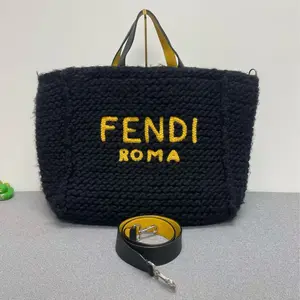 Pre-owned FENDI Shearling Crossbody Bags Sunshine Shopper Medium Black CPU0408