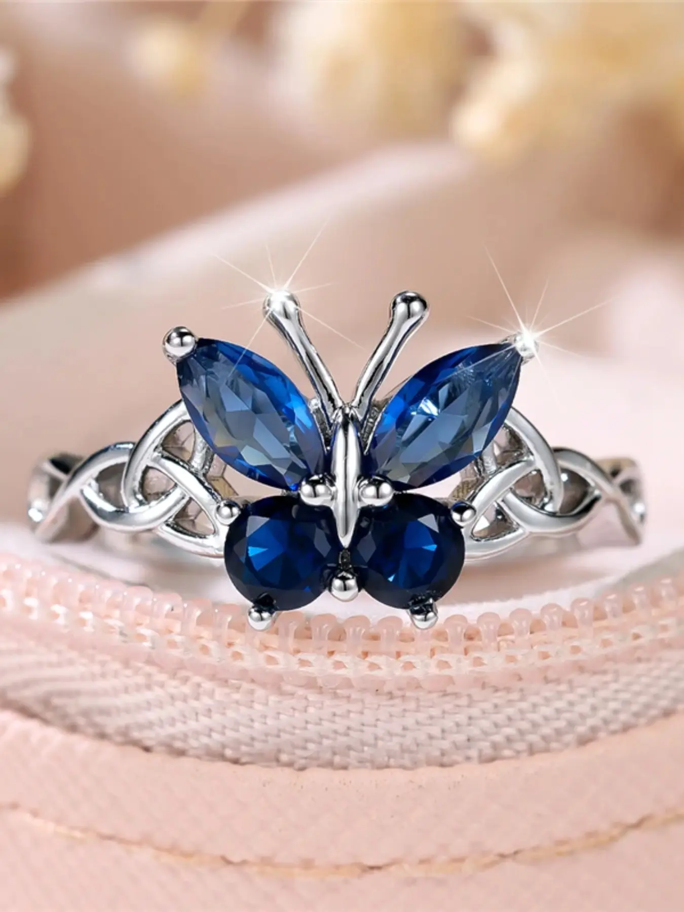 Luxury Female Blue Zirconia Stone Butterfly Engagement Ring Silver Color Wedding Jewelry For Women