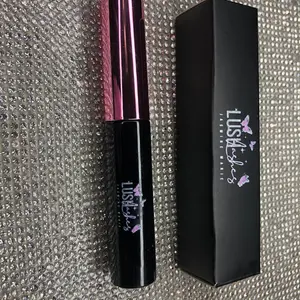 Strong bond strip lash glue