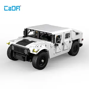 CaDA Humvee SUV Building Brick Kit 1:12 Scale Off-road Vehicle with Independent Suspension and Four-wheel Drive for Collectors and Enthusiasts