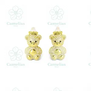 Erring Bear Fashion Jewelry Gold-Tone Bear Design with Blue Heart and Pearl Accents Unique Accessory