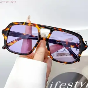 Vintage Oval Eyeglasses for Women & Men, Unisex Tinted Lens Fashion Eyewear, Lightweight Versatile Frame, Retro Minimalist Design Perfect for Street Style, Daily Outfits & Casual Everyday Wear