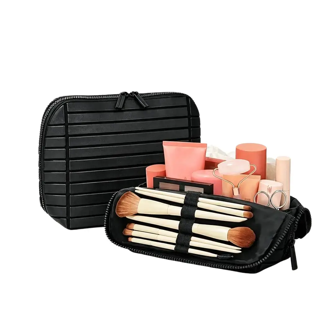 Foldable waterproof toiletry bag; new fashionable plaid travel makeup bag; large-capacity convenient organizer with separate compartments; suitable for women; includes a makeup pouch and skincare storage bag; ethyl travel makeup organizer box; fashion