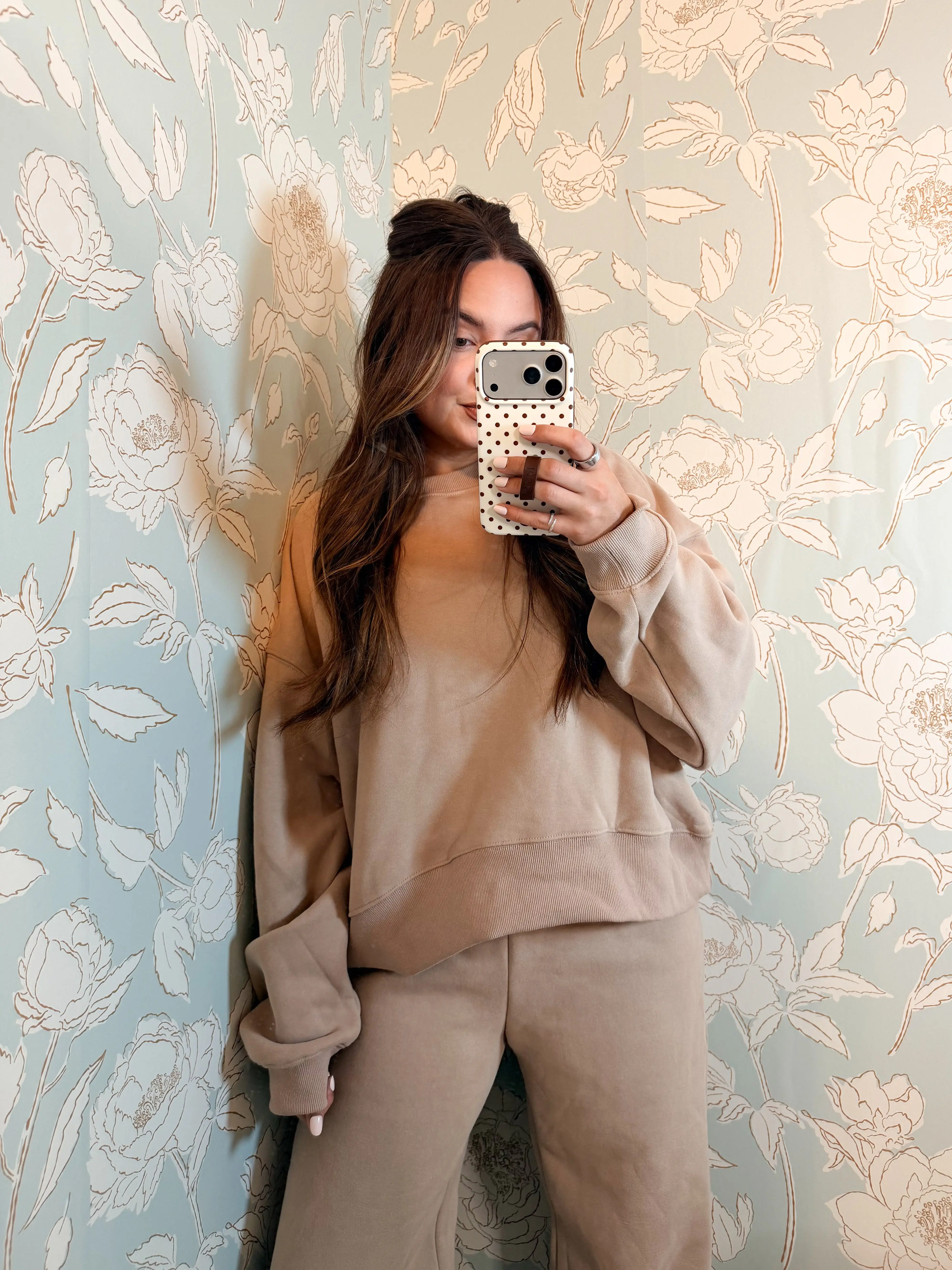 For the best jogger sweatpant Tan