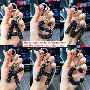 Creative Rhinestone Car Keychain, Bag Pendant Keychain, Fashionable Letter Key Ring, Elegant Bag Charm Accessory, Perfect Holiday Gift