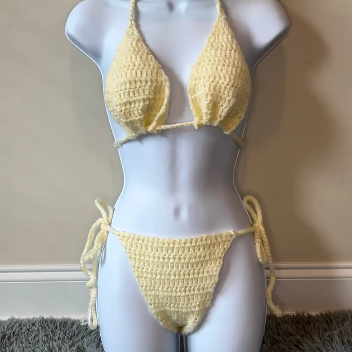 Cream bikini set