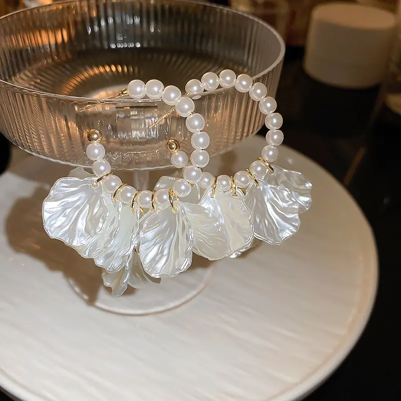 17#Silver Needle-Gold-White-Shell