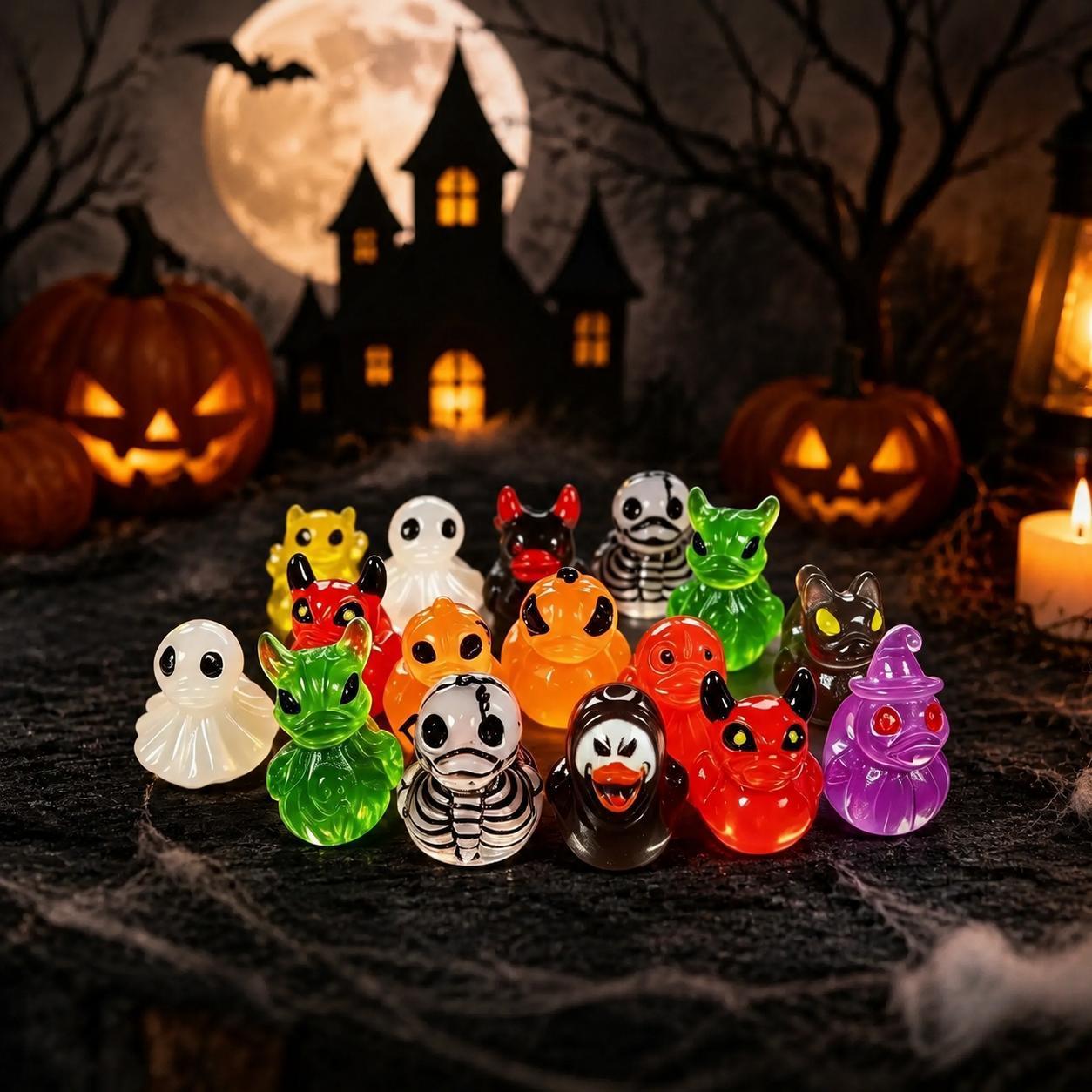 Glow-In-The-Dark Mini Halloween Duck（Devil, Ghost, and Skeleton Designs), Cute Resin Figurine, Spooky Duck Statue, Haunting Desk Decor, Miniature Garden Ornament for Halloween Party Favors