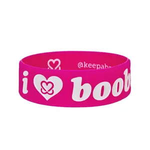 i love boobies! Cupcake Classic Bracelet
