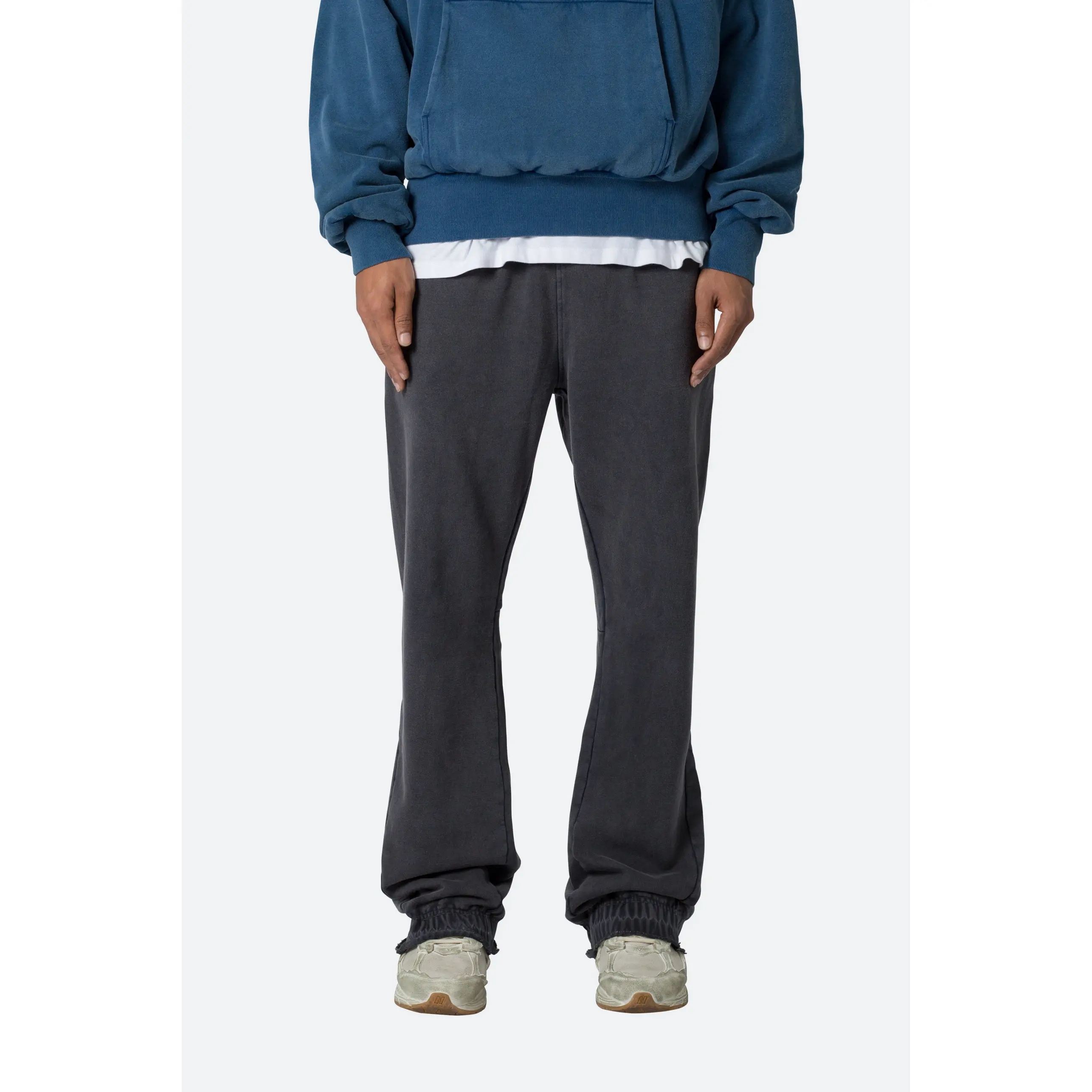 mnml Bootcut Sweatpants - Vintage Black