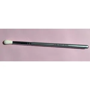 Crease Brush