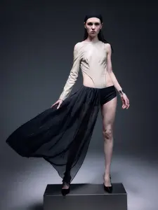 Aélure SCENT One-side Asymmetrical Chiffon Skirt in Black