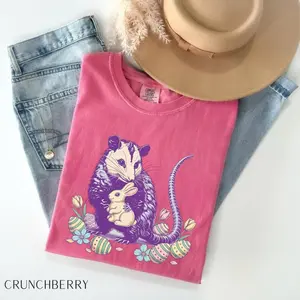 Comfort Colors Easter Opossum Shirt, Playful Cute Bunny Hug Possum Graphic Tee, Aesthetic Funny Spring Animal Outfit, Trendy Oversized Streetwear Design, Premium Garment Dyed Quirky Holiday Gift