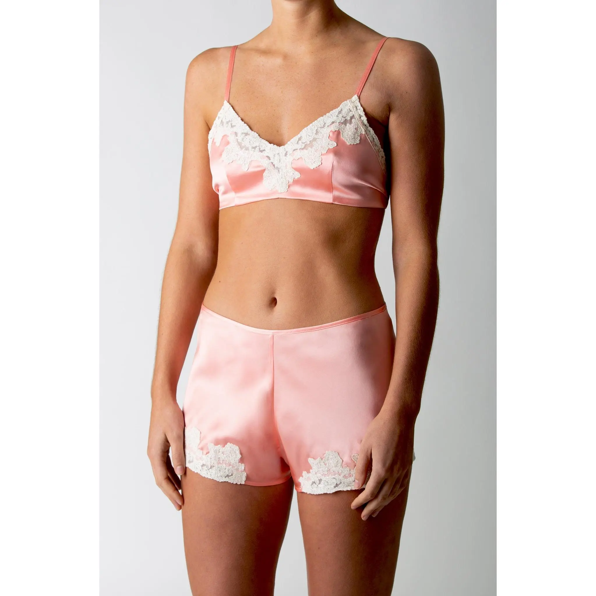 Bella Scalloped Lace Silk Bralette - Melon