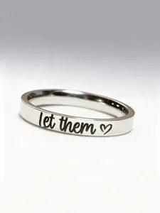 1pc Minimalist "Let Them Love Me" Letter Ring, Versatile Daily Ring, Suitable For Both Men And Women. Suitable For All Seasons, An Ideal Gift For Your Loved One.