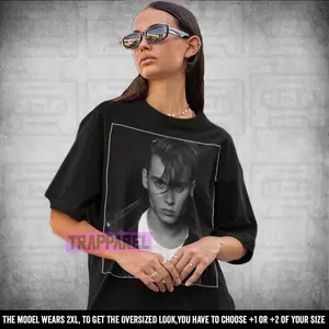Johnny Depp T-Shirt 90s Inspired Vintage Shirt Vintage Bootleg Classic Graphic Tee Vintage Classic Retro Shirt