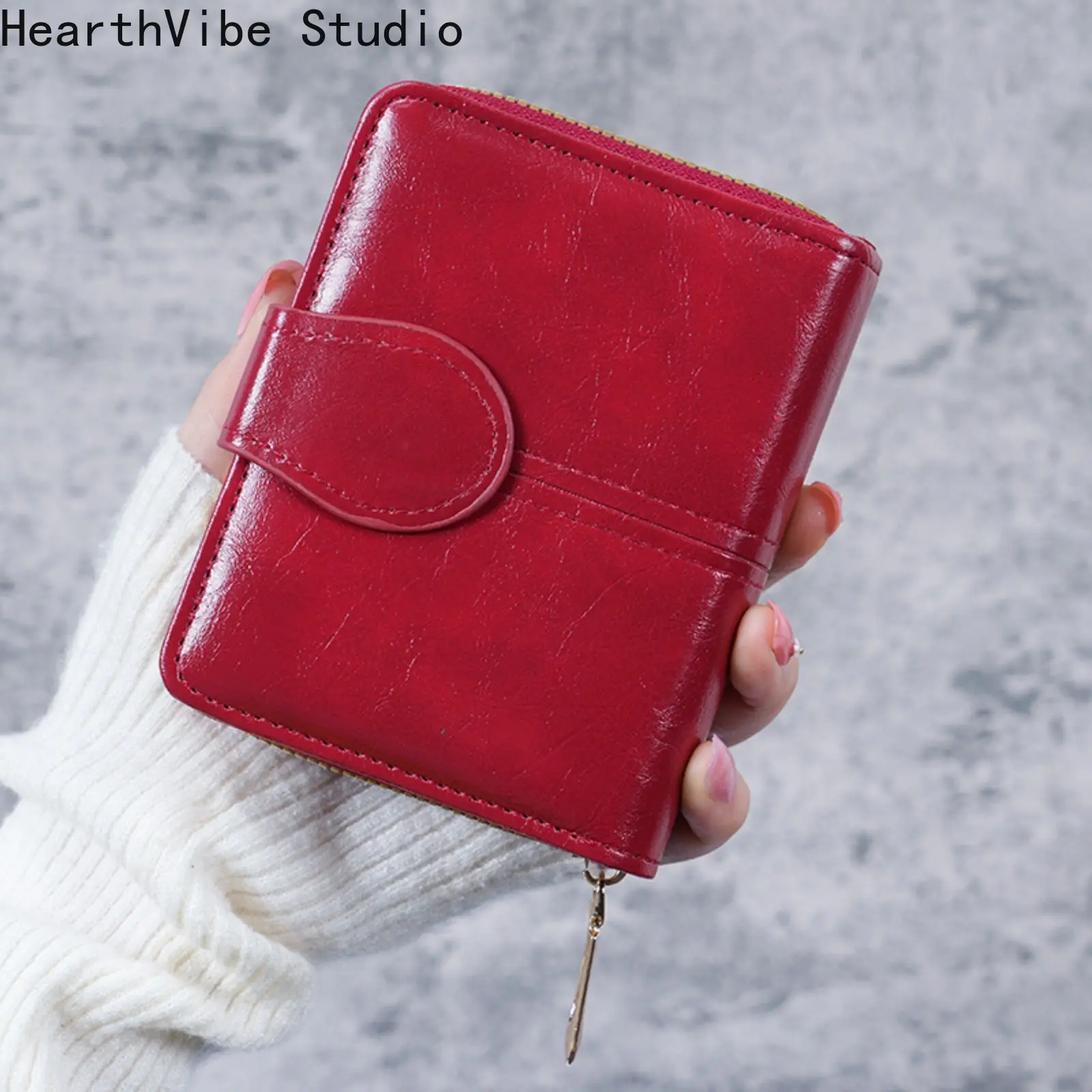 Women's Bifold Wallet, Compact Soft PU Leather Credit Card Organizer with Zippered Coin Purse for Sports & Outdoor Activities, Sports & Outdoors, Fashionable Card Holder, Business Card Holder