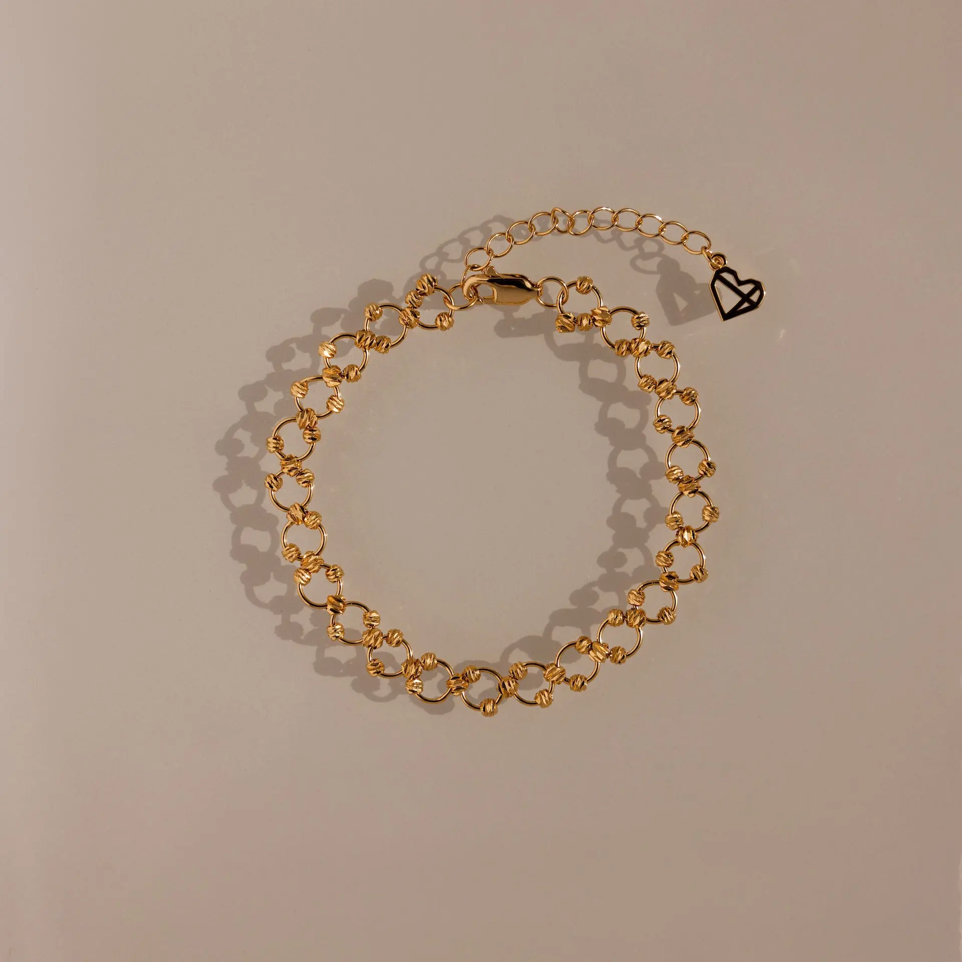 Orbit Chain Bracelet by Caitlyn Minimalist - Dainty Circle Link Stacking Bracelet in Gold & Silver - Unique Jewelry - Best Friend Gift