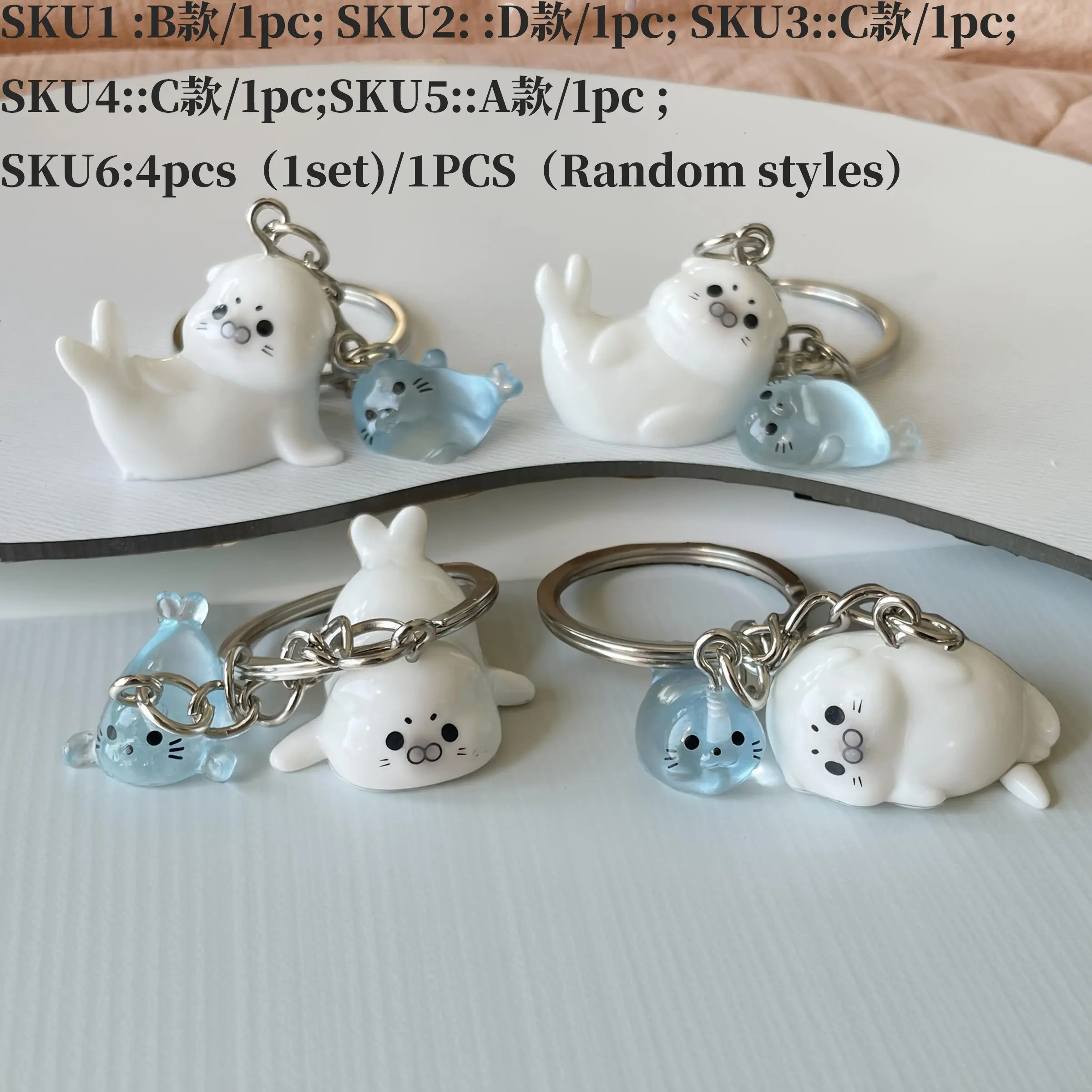 Random Cartoon 3D Glow-In-The-Dark Seal Keychain Set, Keychain Collectibles, Keychain Kawaii, Cute Decorative Pendant, Perfect Holiday Gift for Men and Women, Cute Keychains