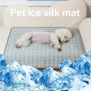 Pet Waterproof Ice Silk Mat, Summer Cat Dog Cooling Pad, Cool Sensation Pet Cushion, in Stock Now, Suitable for Dogs & Cats