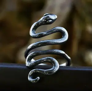 Sinew Serpent Ring