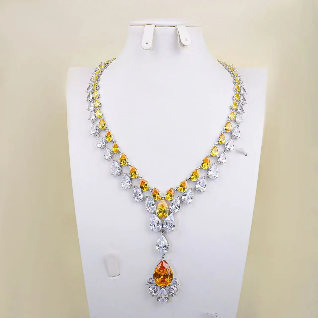 Female V-Shape Sparkling Bib Necklace - Luxury Pear Drop Yellow Sapphire Cubic Zirconia Layered Statement Choker for Wedding Formal Occasions