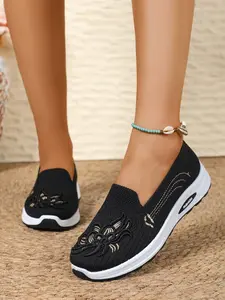 Women's Breathable Slip-On Sneakers, Multi-Color Casual Shoes for Women, Comfortable Lightweight Footwear for Daily Wear