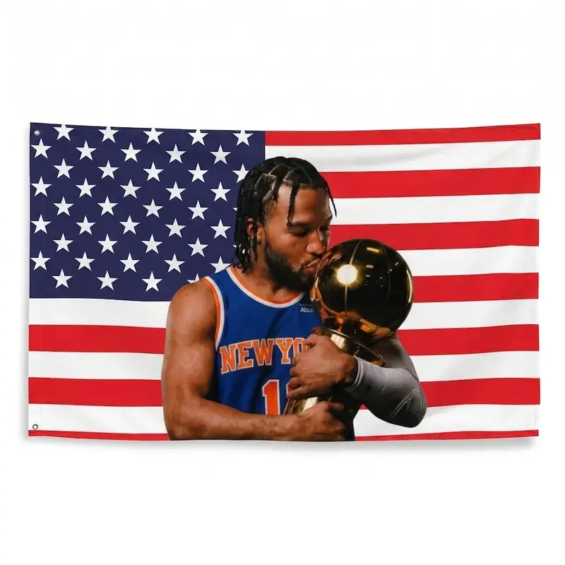 New York Basketball #11 Tapestry, Blue Basketball Sports Wall Decor, Dynamic 3-Point Shooter Graphic, NYC Basketball Fan Room Decoration, Vintage Sports Poster Style Tapestry, Basketball Lover Gift, Game Room Wall Hanging, Sports Fan Home Decor