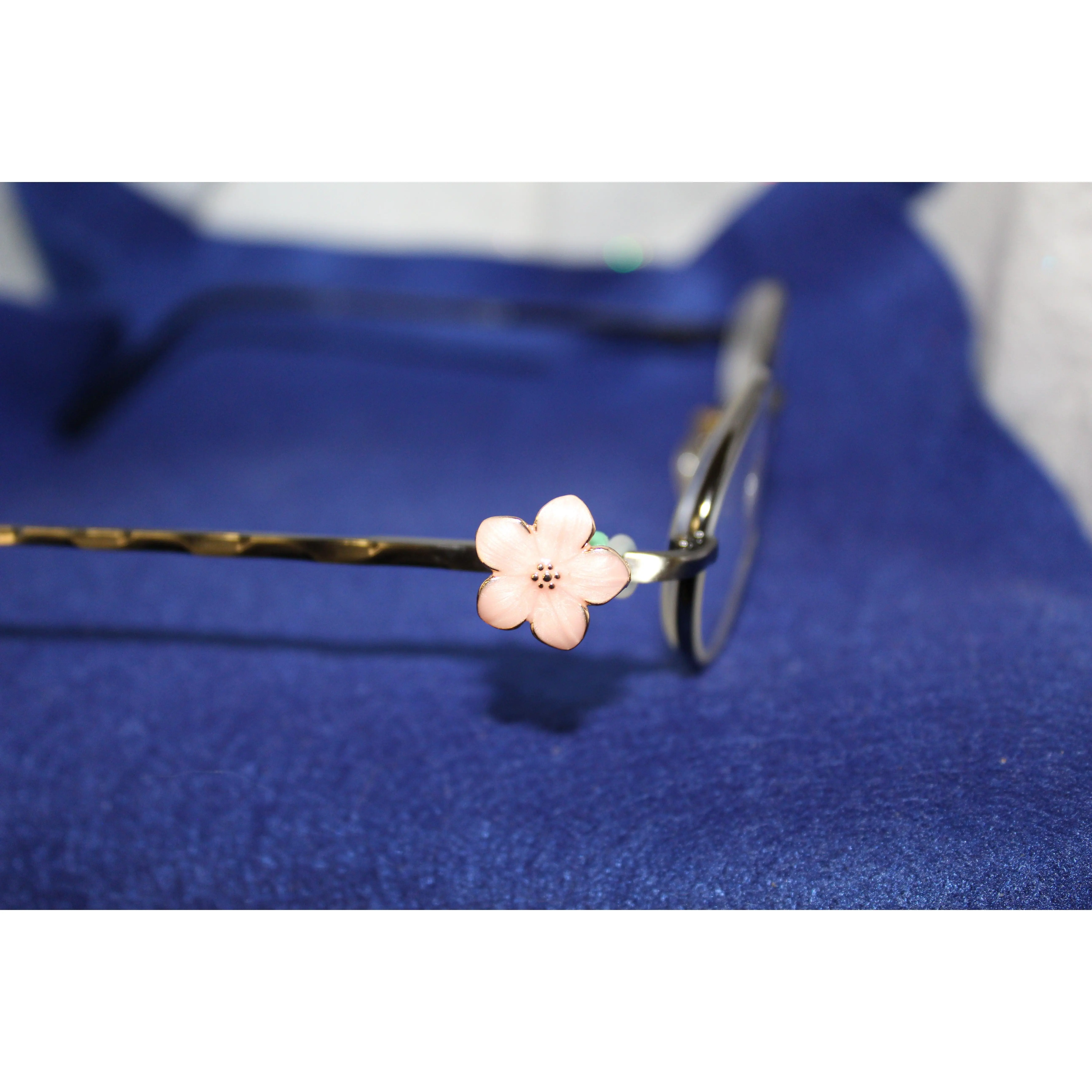 Pink Flower Eyedeco Charm