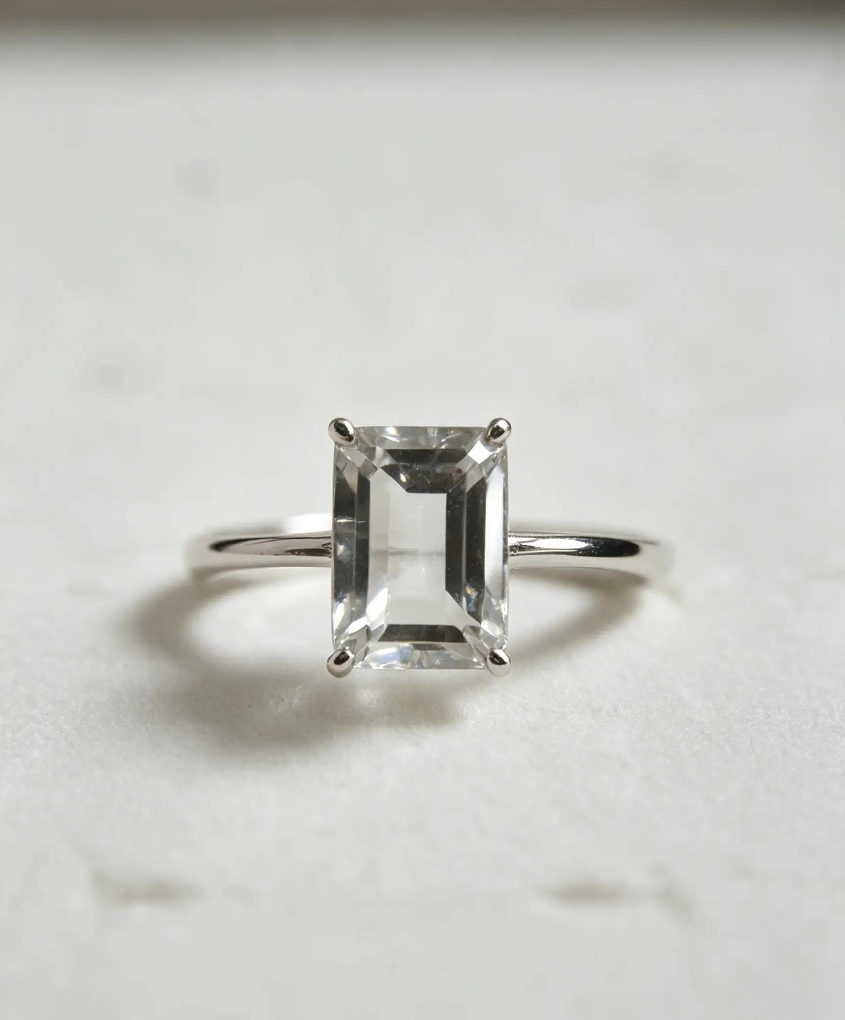 Yvon(18426)gc.clear quartz ring