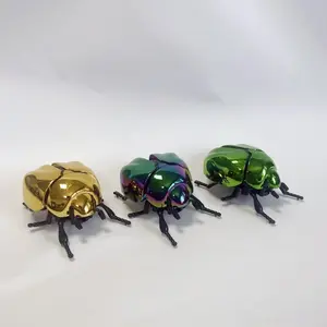 Realistic Insect Model Set, Wind-Up Beetle Toy, Creative Prank Prop, Moving Cockroach Mini Toy, Fun Gag Gift for Kids & Adults