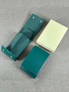 Travel Watch Bag Portable Storage Pouch, Soft Lining, Protects Wrist Watches, Ideal for Travel and Daily Use