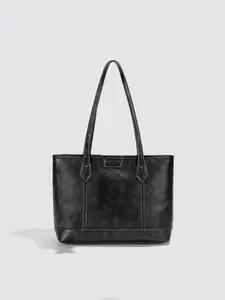 Retro niche design single shoulder armpit bag, fashionable texture single shoulder bag, casual versatile single shoulder commuting bag, suitable for daily use with outdoor commuting and other scenarios.