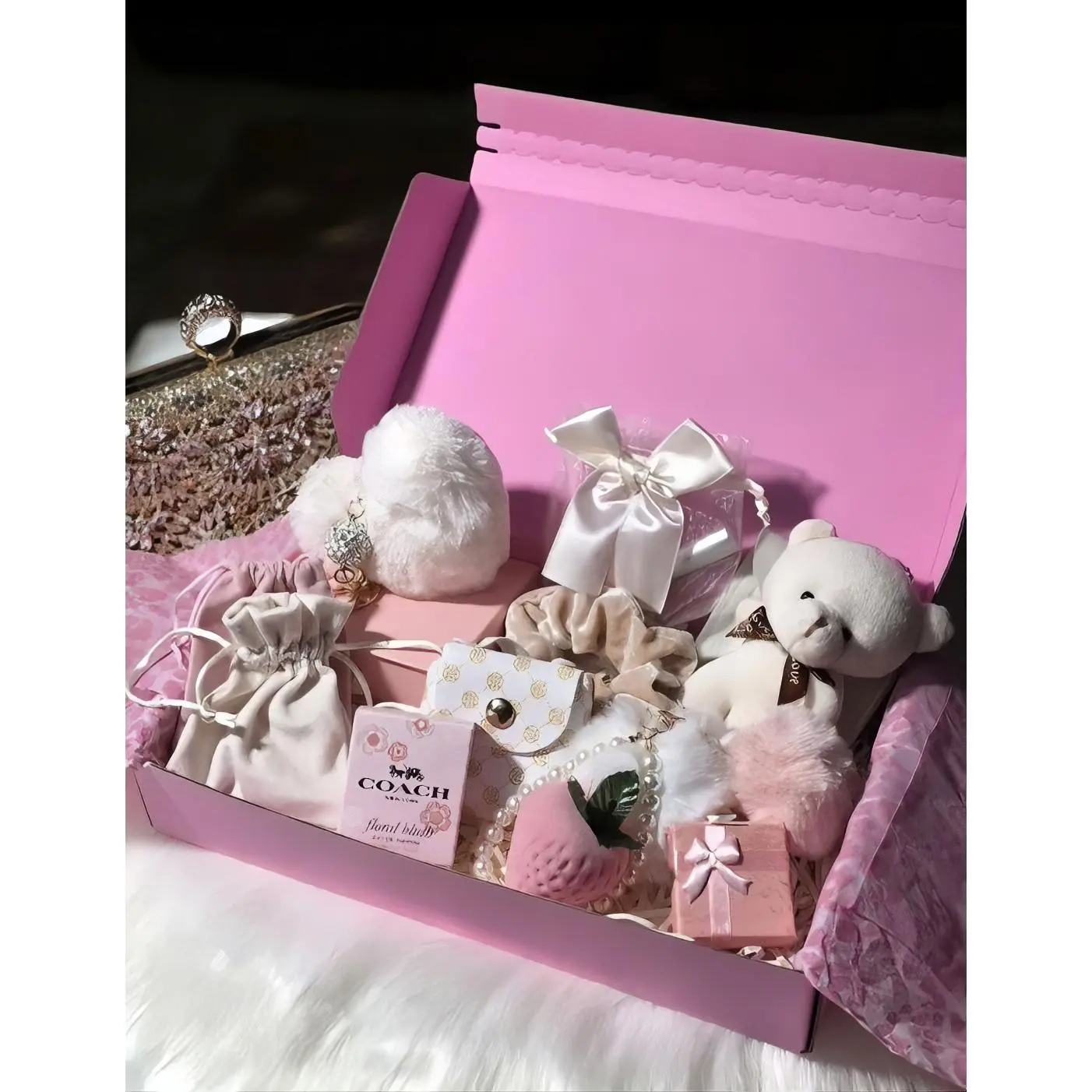 Elegant White Diamond Jewelry Gift Box (Promotional)
