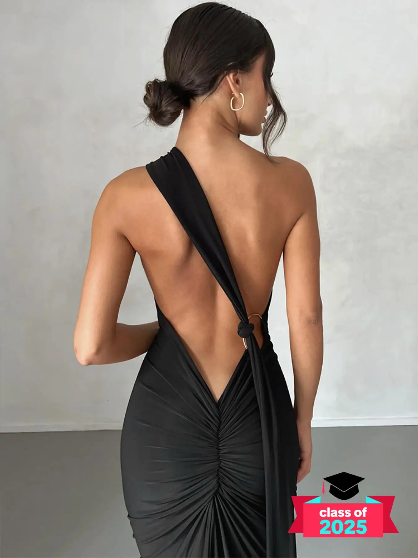 Women's Asymmetrical Ring Linked One Shoulder Bodycon Dress, Elegant Fit Flirtatious Ruched Backless Maxi Dress for Party Club Dating Wear, Fall Cloth