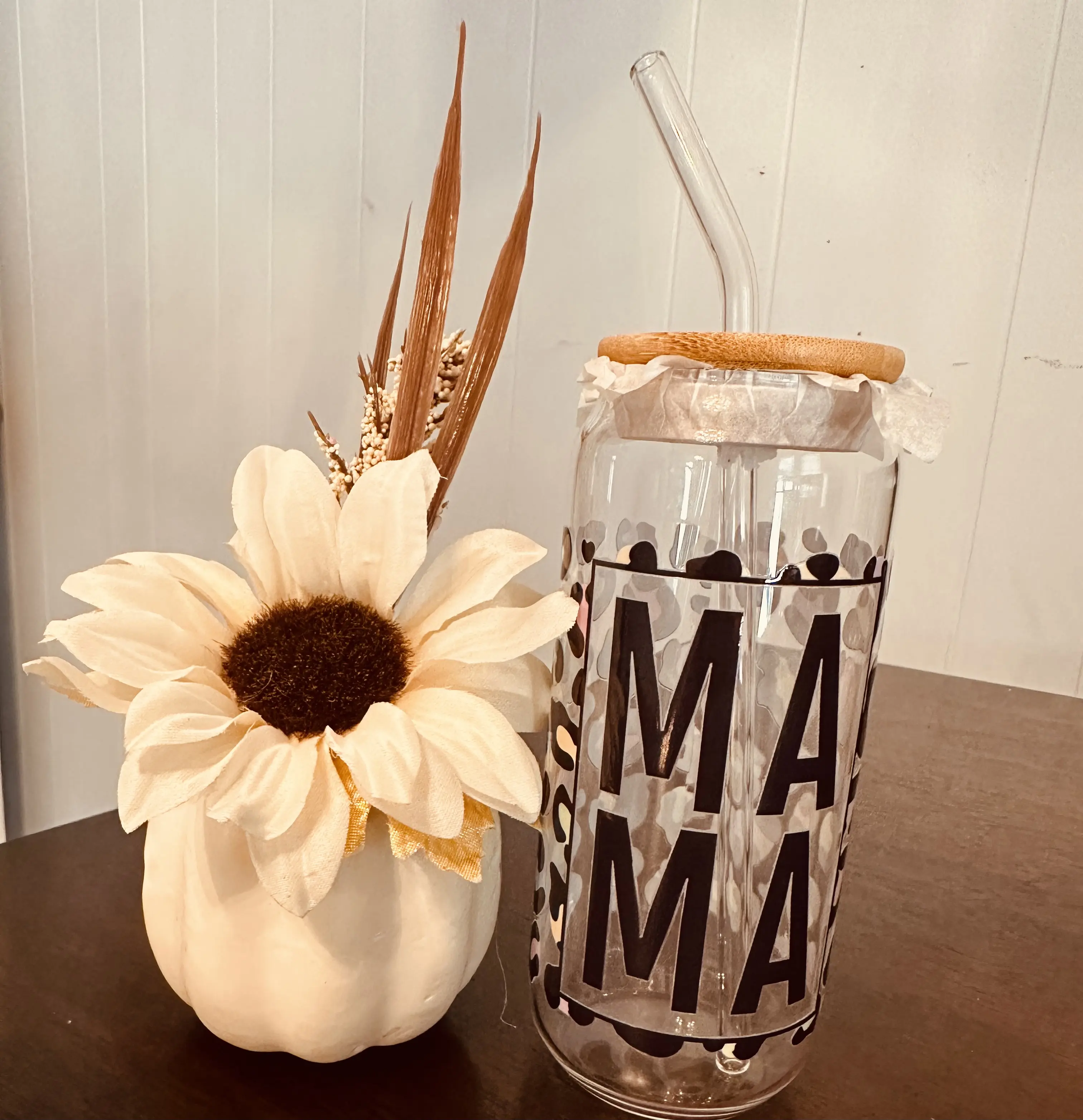16oz Libby Glass “Leopard Mama” Cup with Glass Straw
