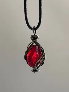 Handmade Synthetic Garnet Pendant, Vintage Aesthetic Bronze Wire Craft, Bohemian Crystal Necklace, Healing Crystal Jewelry, Elegant Gift for Her